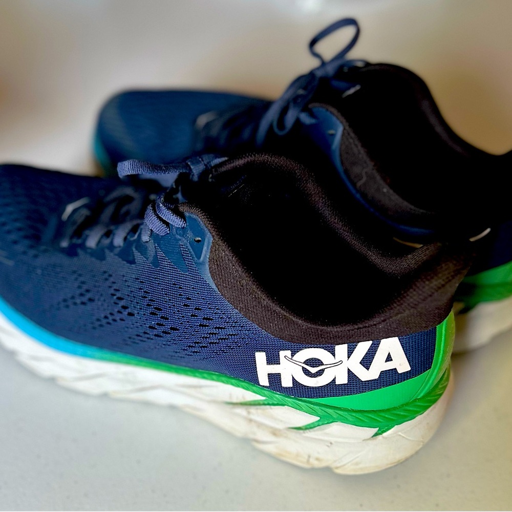 Men’s Hoka Shoes 10 1/2 wide.